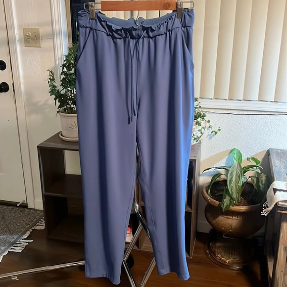 lululemon athletica Pants - Lululemon Joggers. Size 8